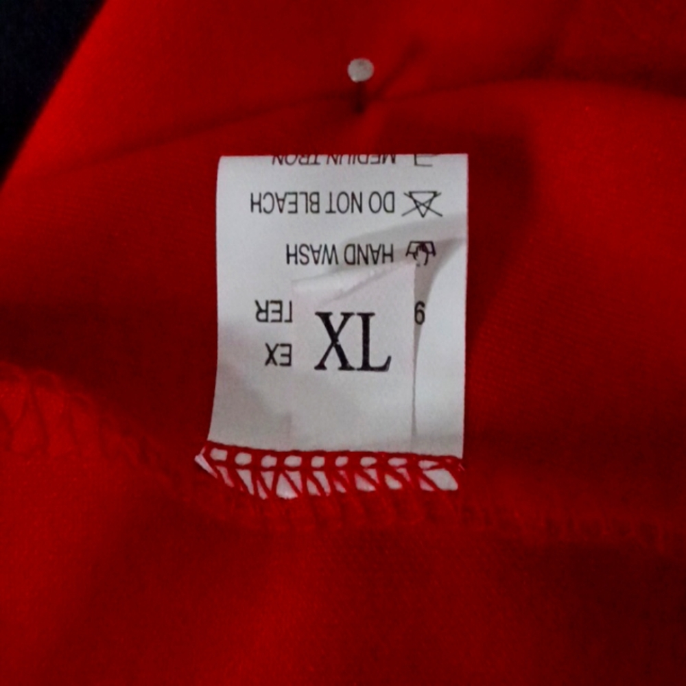 D8- 👌- Red Dress w/ Cape Sleeves- sz XL NWOT - Picture 6 of 7